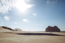 Lade das Bild in den Galerie-Viewer, Wharariki No. 2