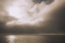 Lade das Bild in den Galerie-Viewer, Purakaunui morning dust