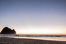 Lade das Bild in den Galerie-Viewer, Piha No. 1