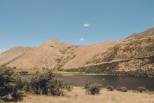 Lade das Bild in den Galerie-Viewer, Moke Lake No. 3